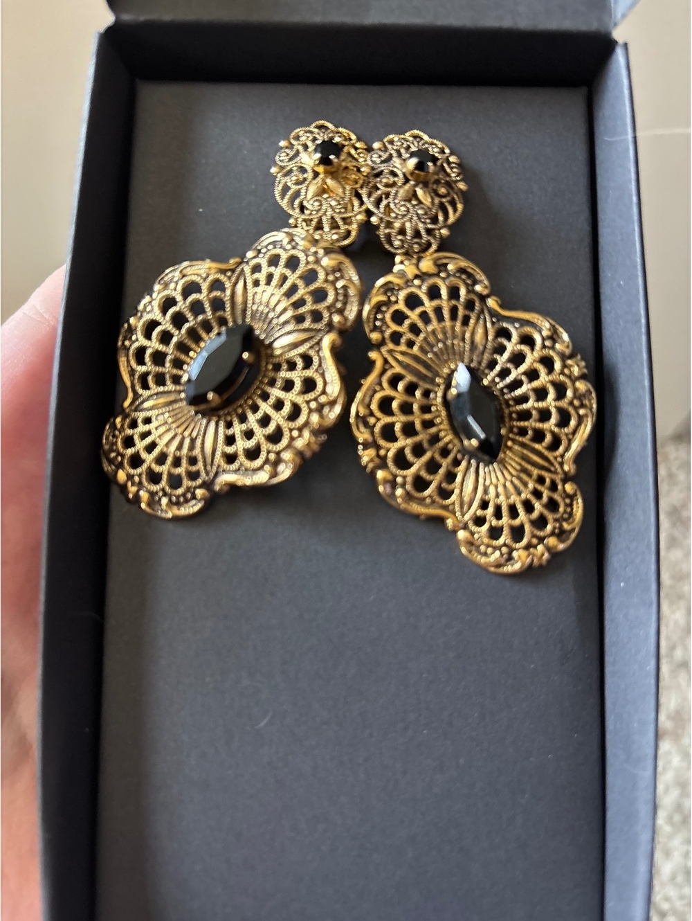 Sun Queen filigree floral earrings